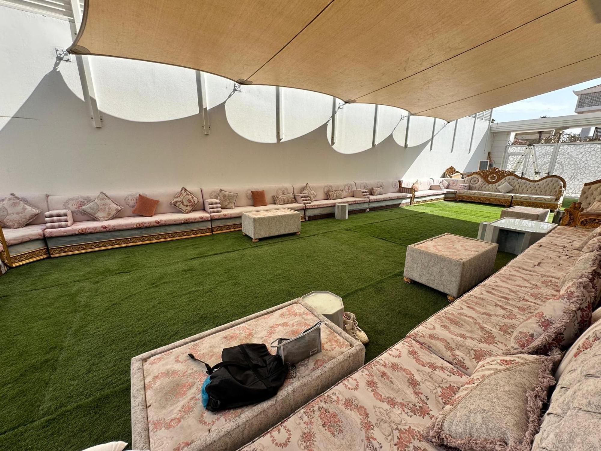 International Abu-Dhabi Hostel Villa อาบูดาบี ภายนอก รูปภาพ