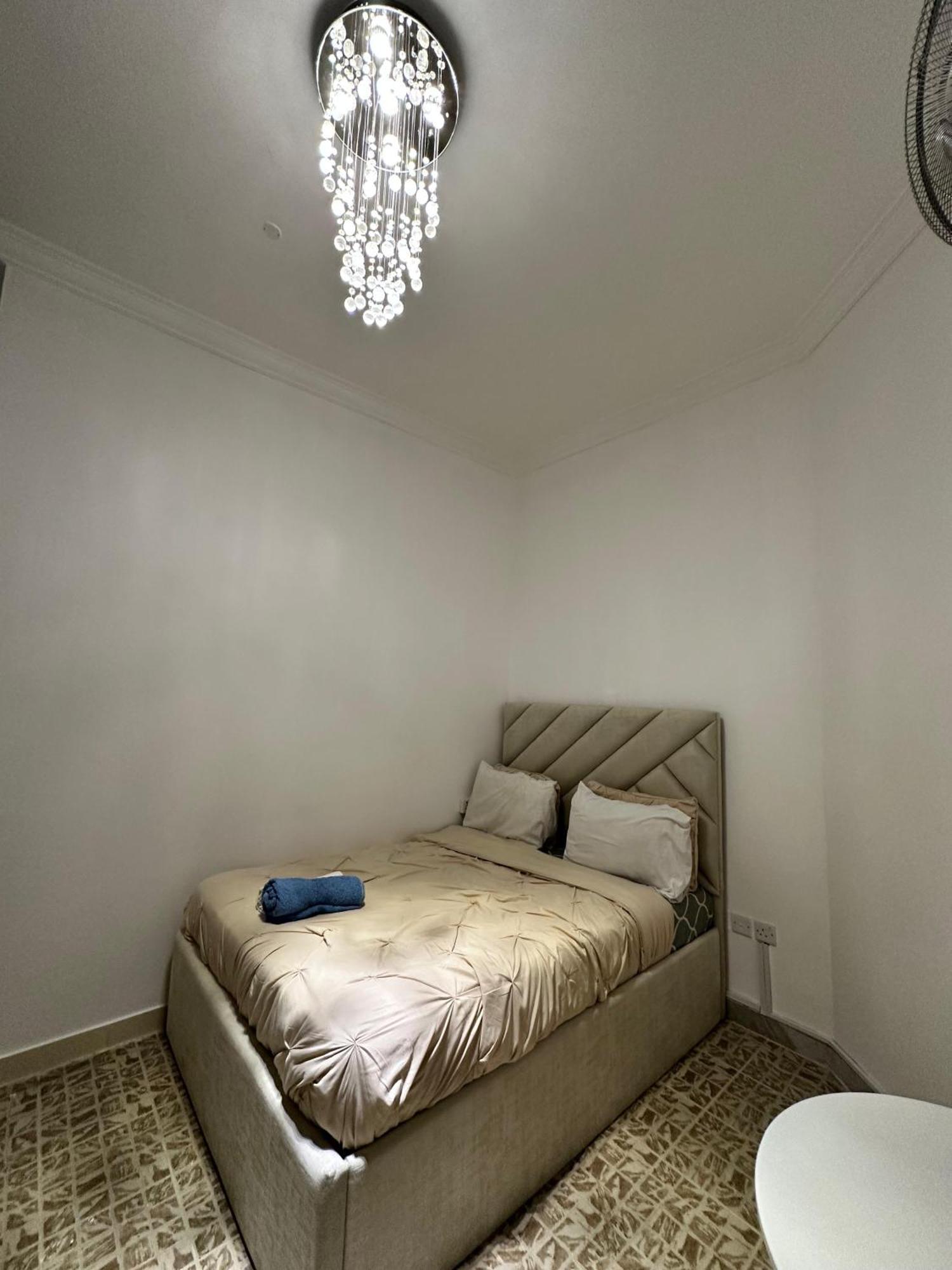 International Abu-Dhabi Hostel Villa อาบูดาบี ภายนอก รูปภาพ
