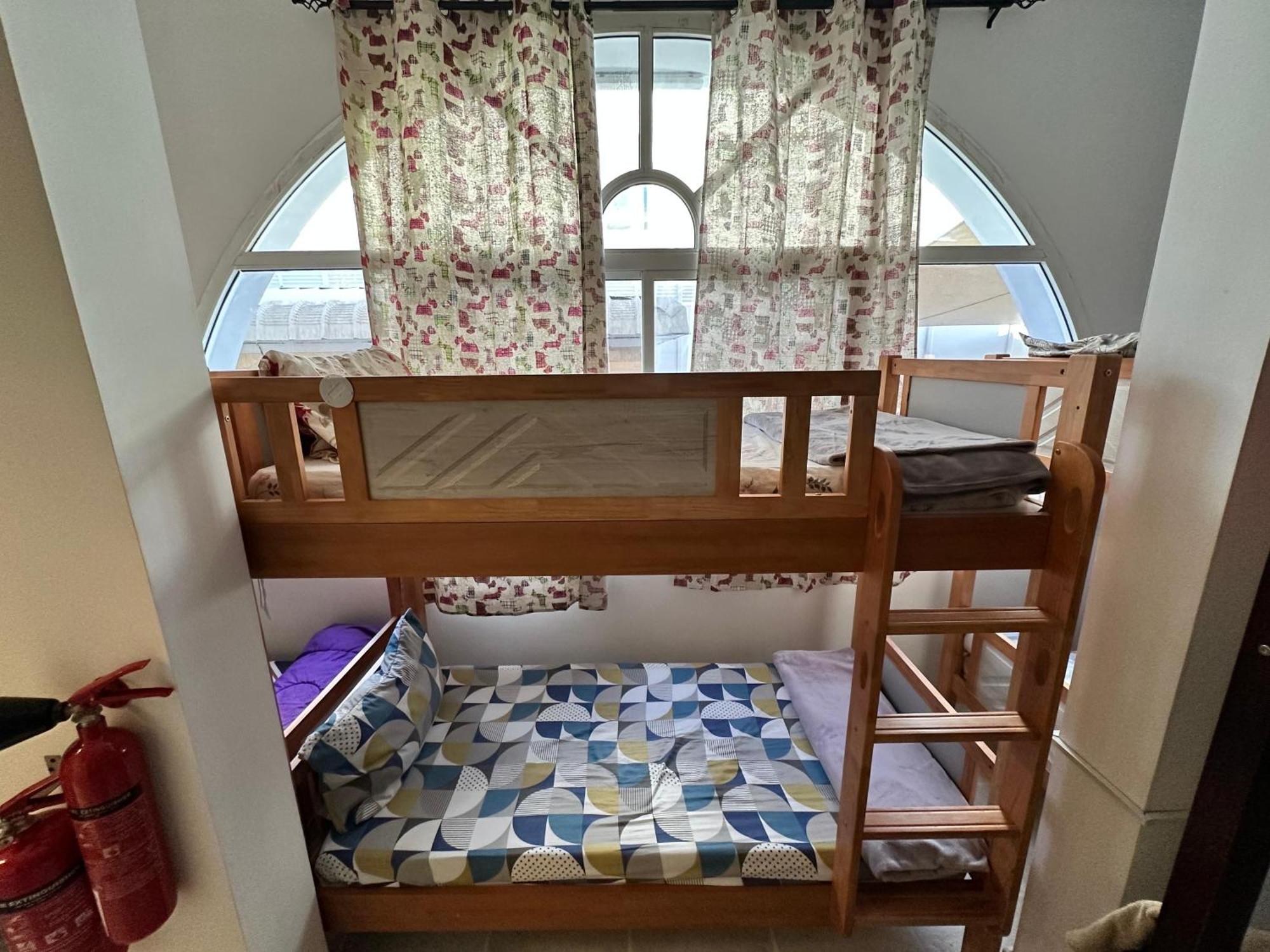 International Abu-Dhabi Hostel Villa อาบูดาบี ภายนอก รูปภาพ
