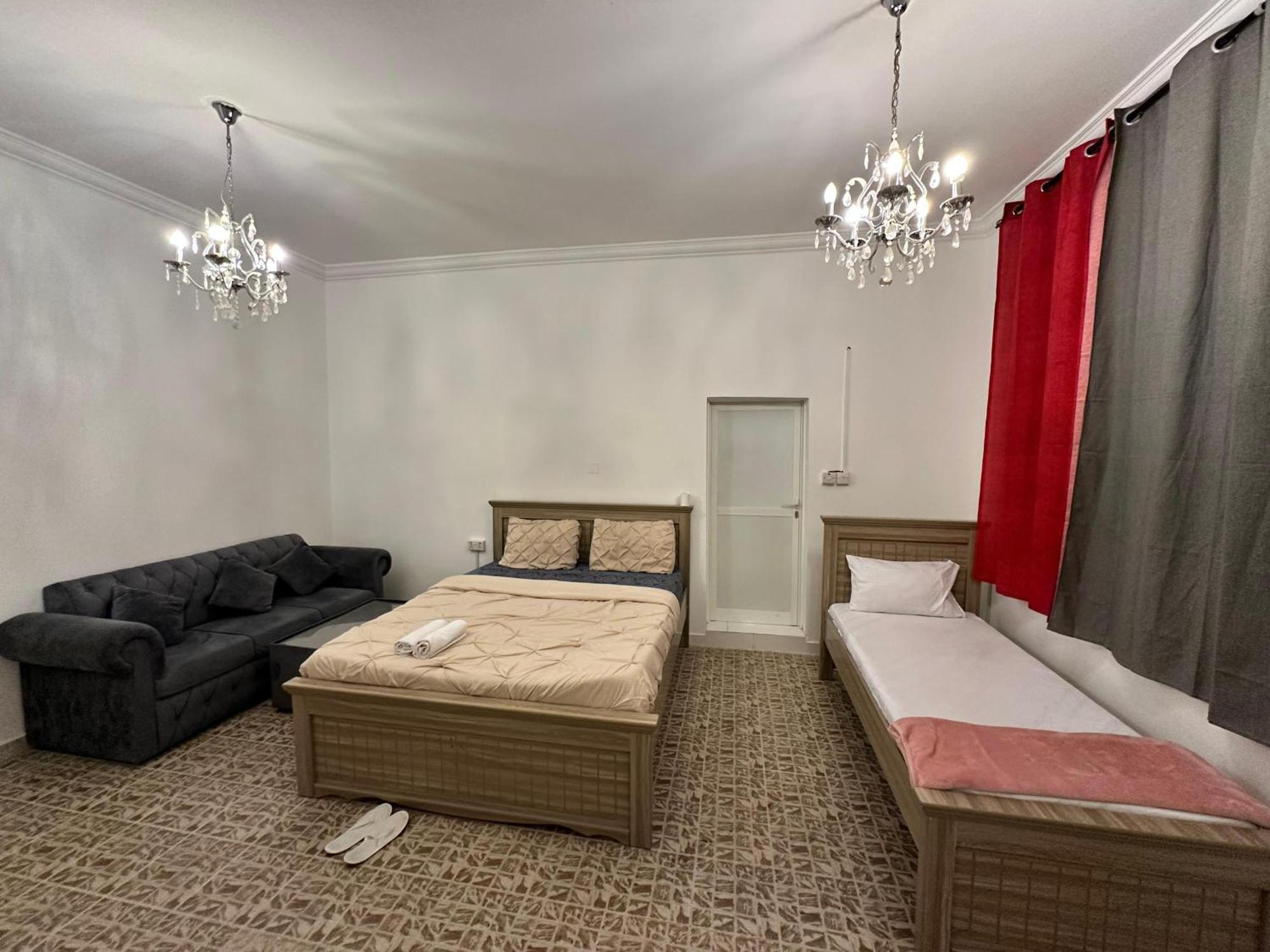 International Abu-Dhabi Hostel Villa อาบูดาบี ภายนอก รูปภาพ