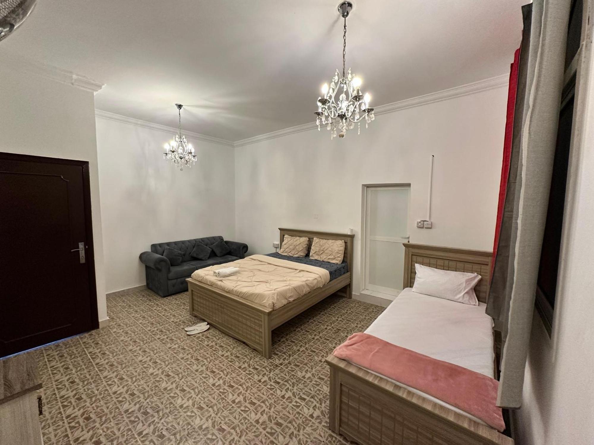 International Abu-Dhabi Hostel Villa อาบูดาบี ภายนอก รูปภาพ